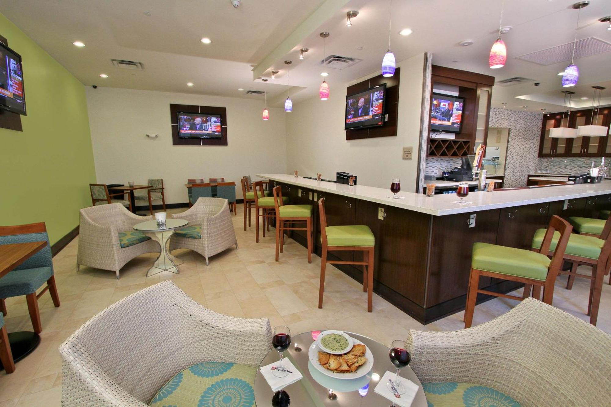 Hilton Garden Inn Covington/Mandeville Eksteriør bilde